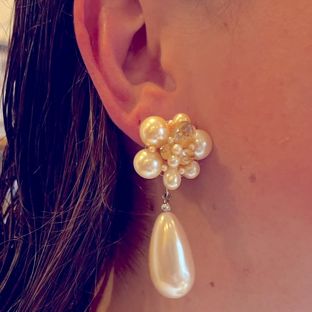 Shining vintage, pearl and rhinestone dangle earrings